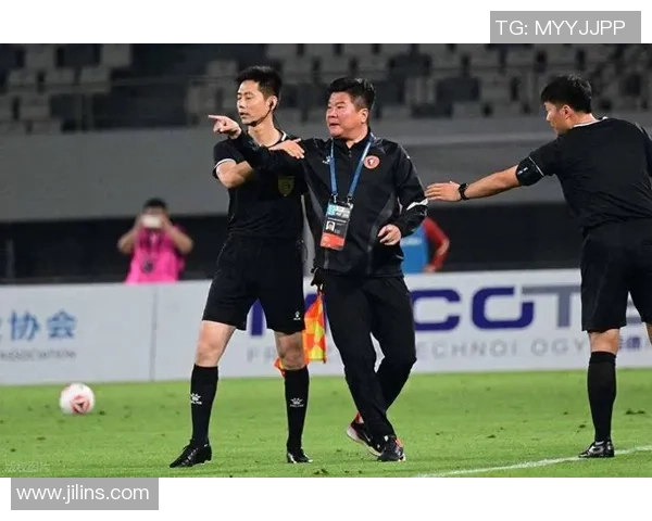 aek拉纳卡与皮尔森的精彩对决结果揭晓引发球迷热议