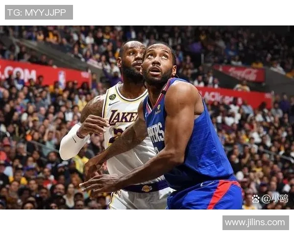 2020季前赛湖人与快船的激烈对决回顾与精彩瞬间分析